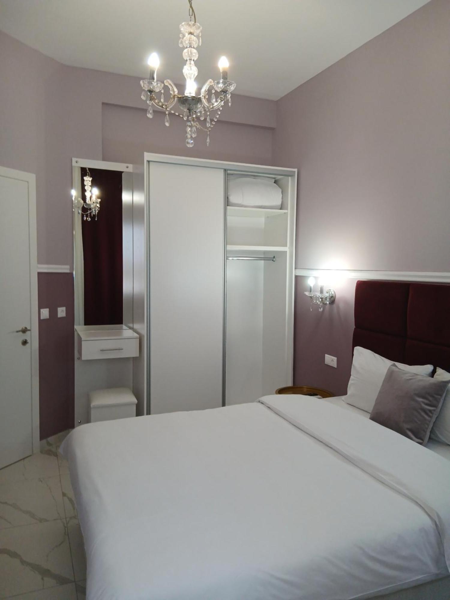 Black Onyx Comfort Suites - Timeless Design In A Heritage Building Thessaloniki Exterior photo