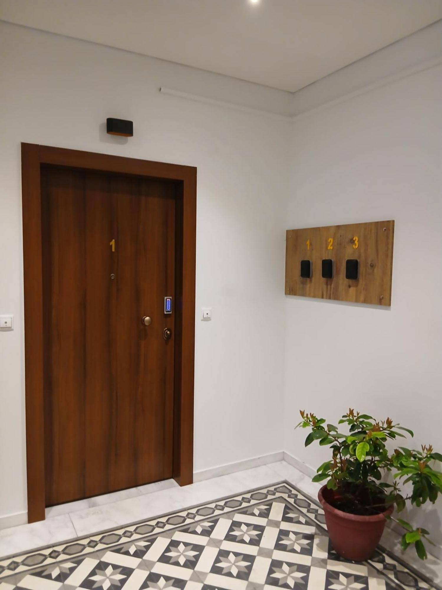 Black Onyx Comfort Suites - Timeless Design In A Heritage Building Thessaloniki Exterior photo